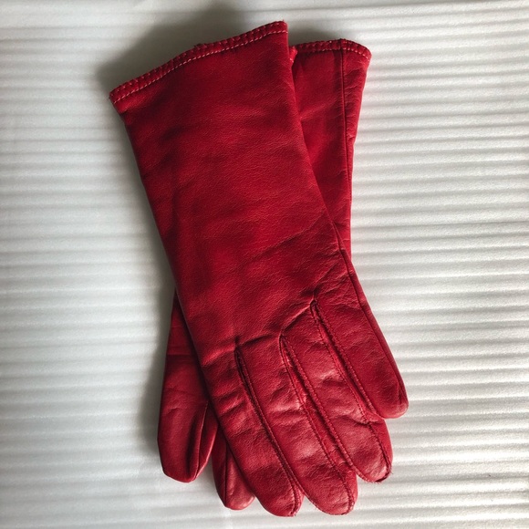 Accessories - Leather Gloves